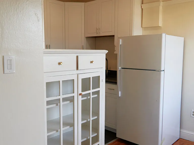 Breakfast room - kitchen