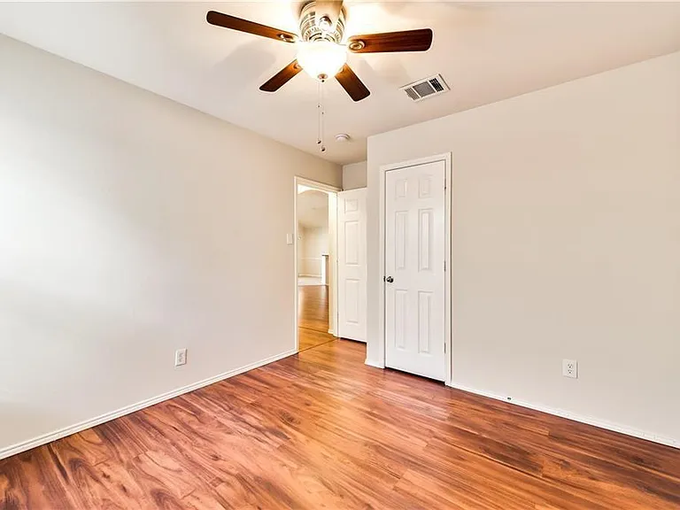 8633 Corral Cir — Photo 20