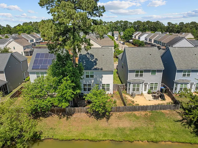8988 Cat Tail Pond Rd — Photo 45