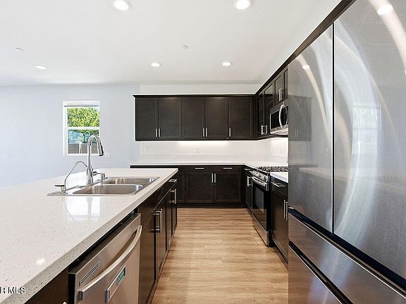 5th image of 45652 Palm Ln