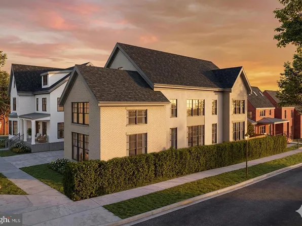 3630 Edmunds St NW, Washington, DC 20007