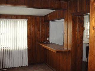 4th image of 148 W 45th St