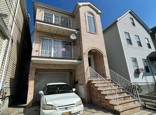 933 Bond St FLOOR 2, Elizabeth, NJ 07201
