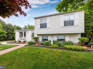 3 Briar Creek Rd, Sicklerville, NJ 08081