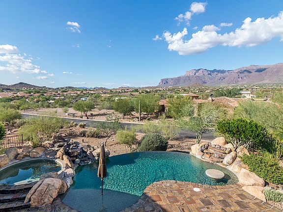 3rd image of 10708 E Calle Del Cascabel