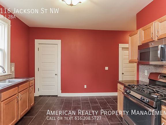 4th image of 1116 Jackson St NW
