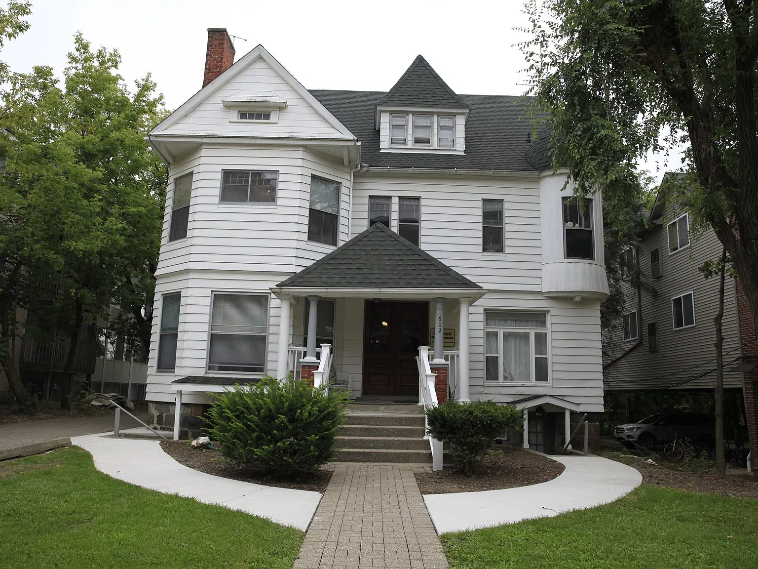 1 bed, 520 sqft, $3,000 — Photo 3