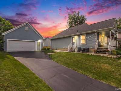 421 Montclair Ln, Howell, MI, 48843