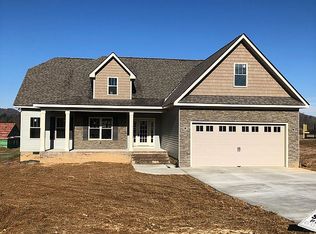 253 Lake View Estates Dr, Bristol, TN 37620