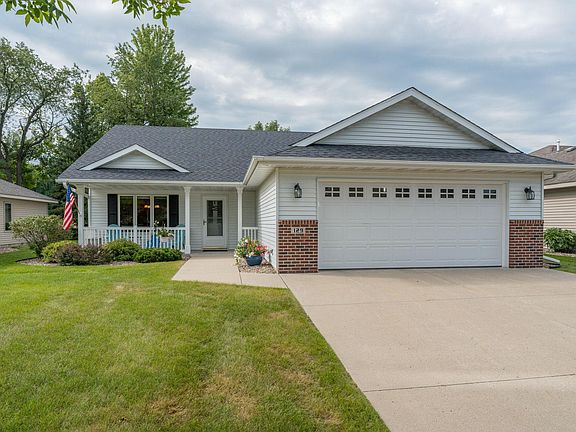 2nd image of 129 Cameo Ln