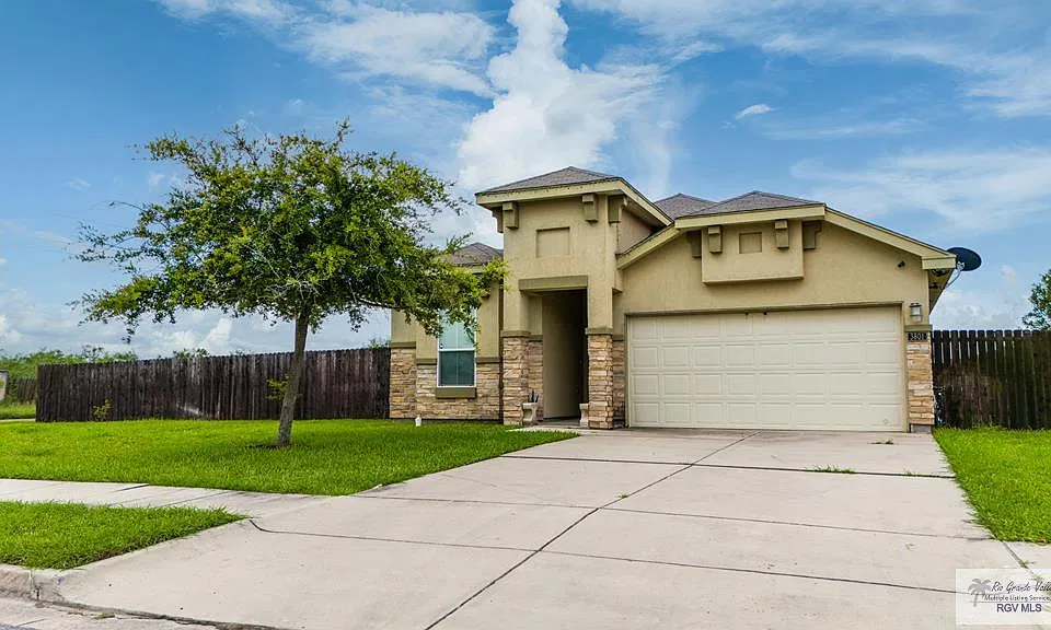 3801 Northshore Trl