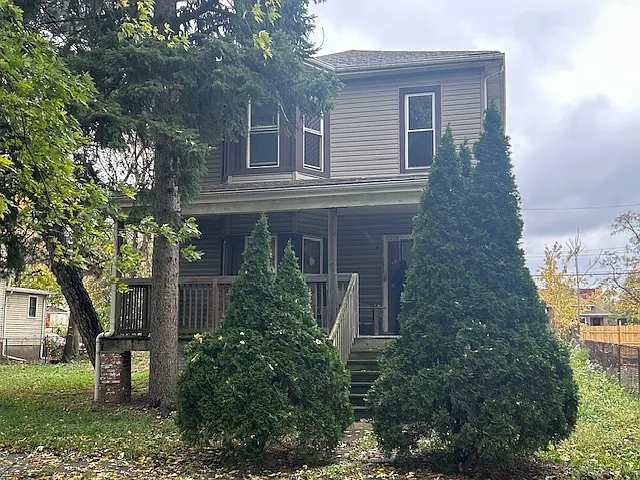 10230 S Union Ave photo 1