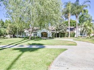 5240 Victoria Ave, Riverside, CA 92506