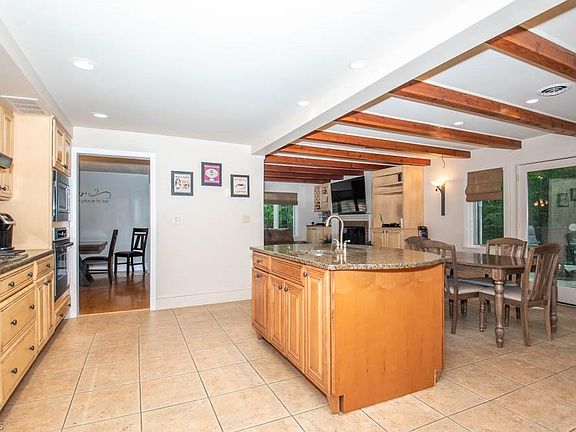 3rd image of 1148 Academy Dr