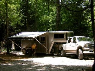 Crouch Branch Ln, Allardt, TN 38504