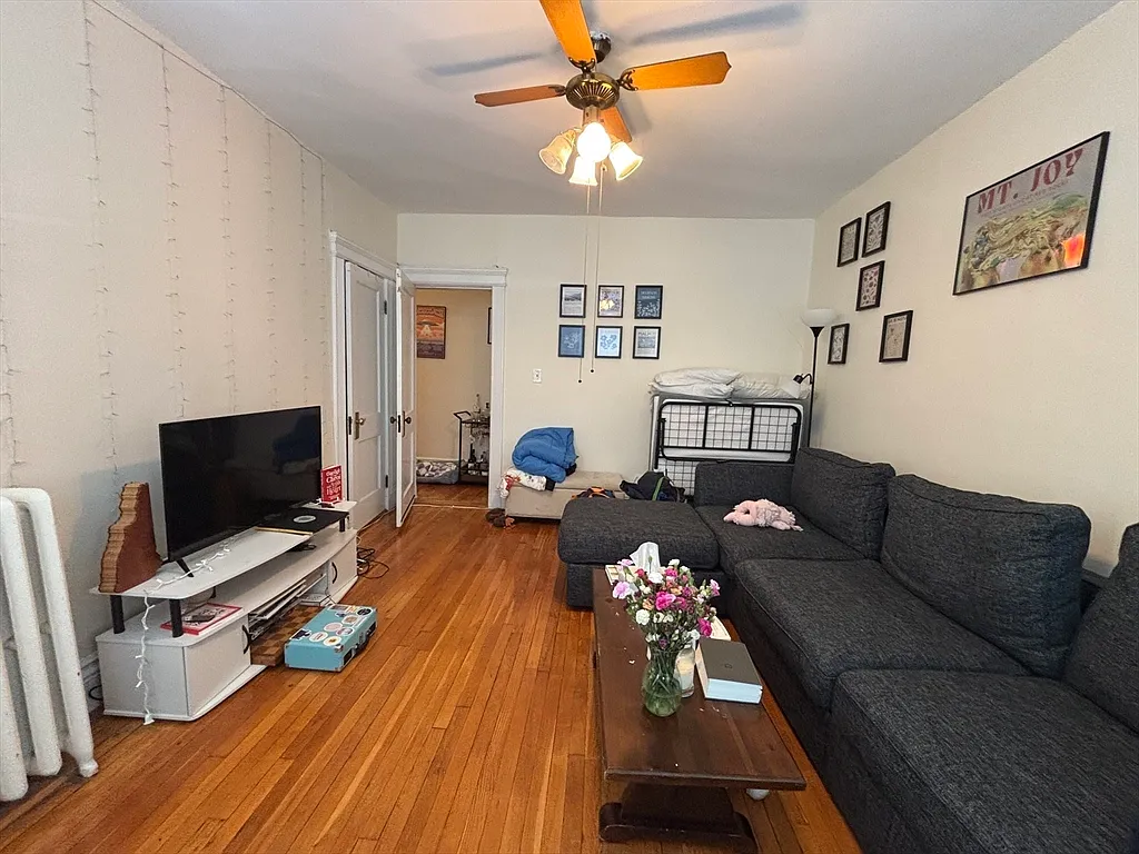1 bed, 1.0 bath, 550 sqft, $2,500 — Photo 4
