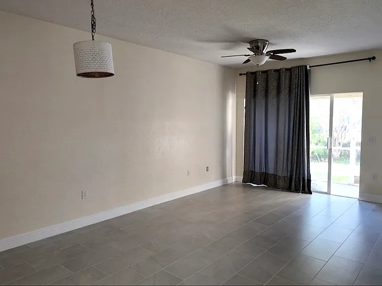 9604 Seadale Ct #101 — Photo 4