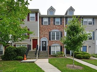 837 Juniper Way, Mahwah, NJ 07430