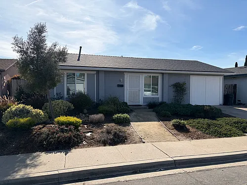 8807 Hebrides Dr Photo 1