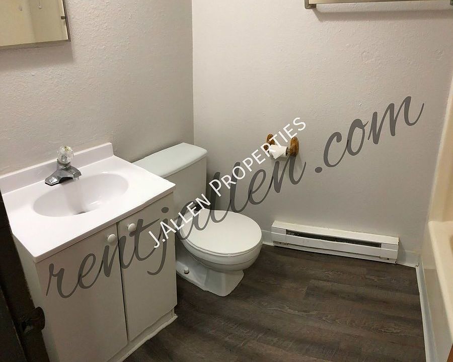 2nd image of 1805 Parker Cir Unit H