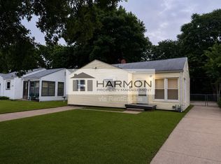 2232 S Greenwood Ave, Wichita, KS 67211