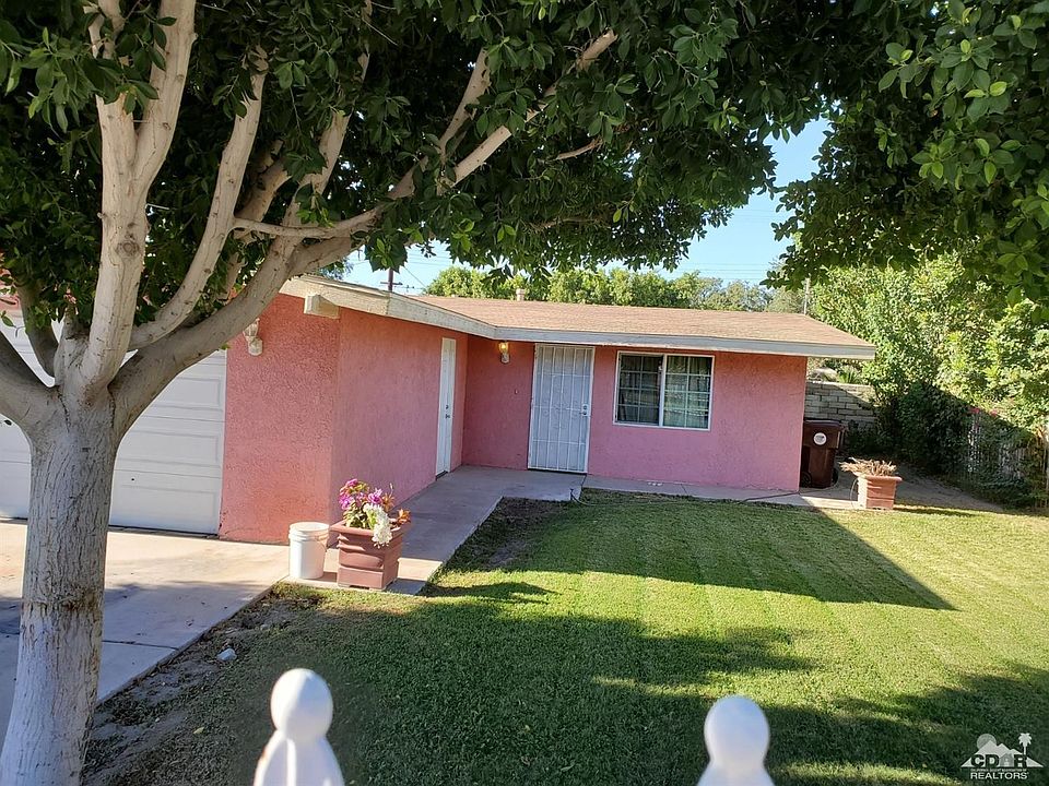 1st image of 85435 Avenue 52