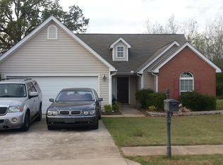 319 Timberwind Dr, Byron, GA 31008