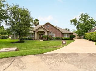 33402 Willingale Ct, Weston Lakes, TX 77441