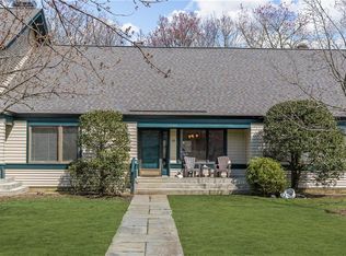 10 Brandywine Ln, Narragansett, RI 02882