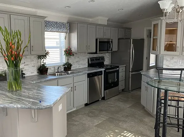 4563 Court St, Coplay, PA 18037