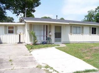 1413 Cactus Dr, Lake Charles, LA 70607