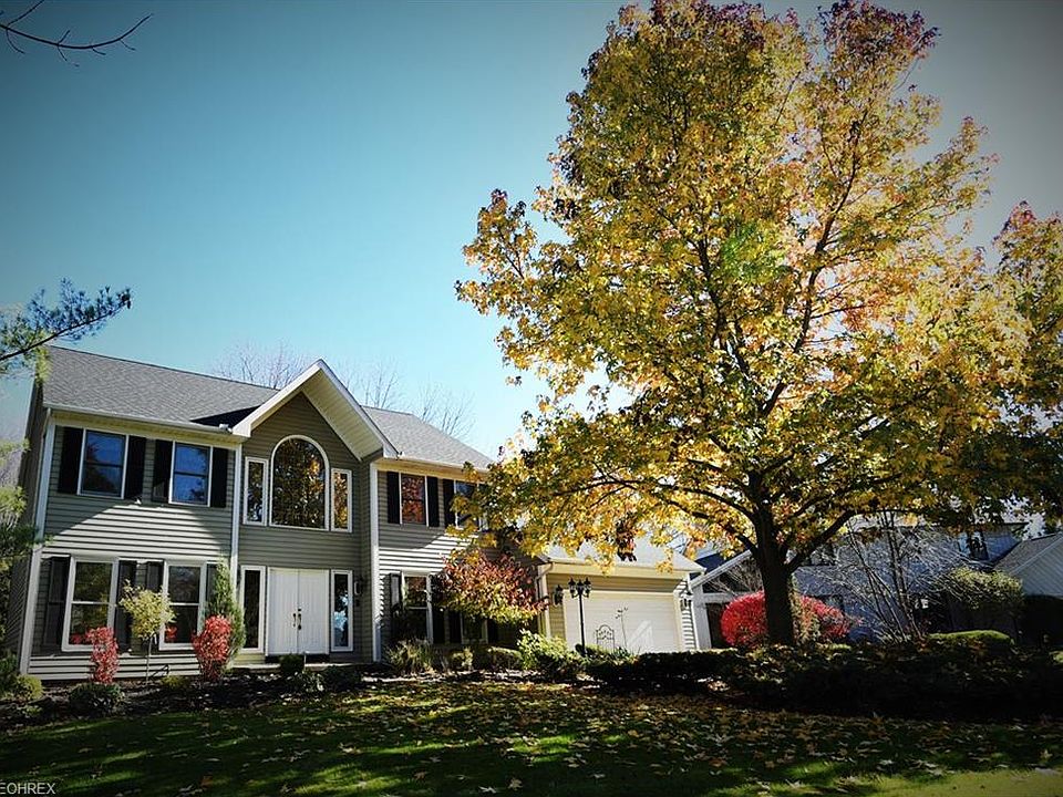 1st image of 33492 Hanover Woods Trl