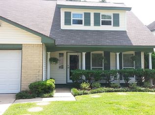 9911 Rippling Fields Dr, Houston, TX 77064