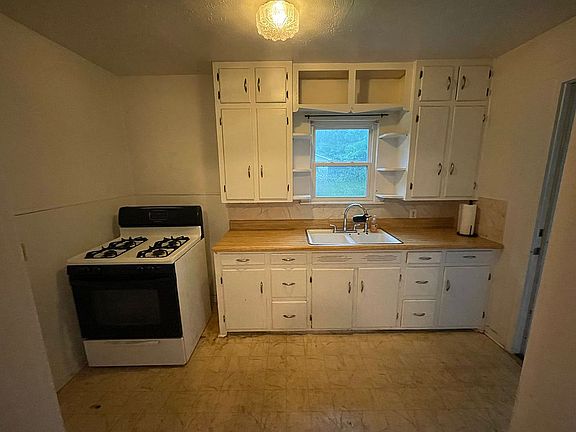 Kitchen with gas stove