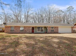 65 Fern Valley Rd, Brandon, MS 39042