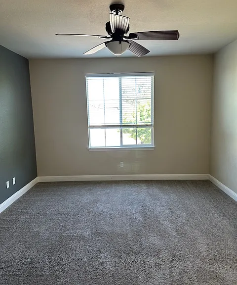1944 Cooper Dr — Photo 19