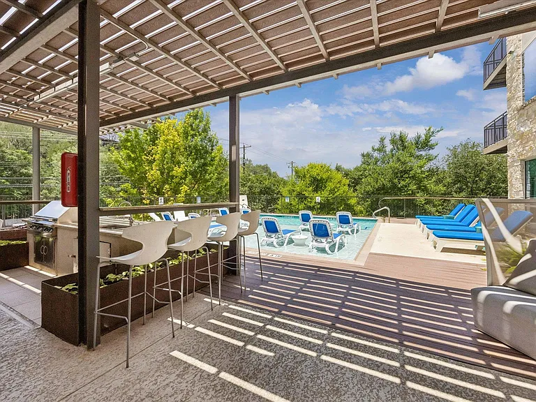 1900 Barton Springs Rd #4041 — Photo 27