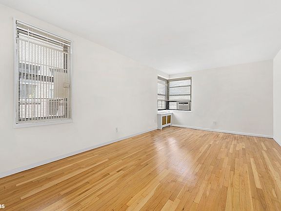 3rd image of 1420 York Ave APT 6E
