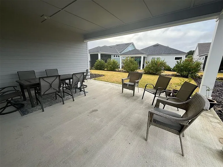 3270 SW 120th Ter — Photo 16