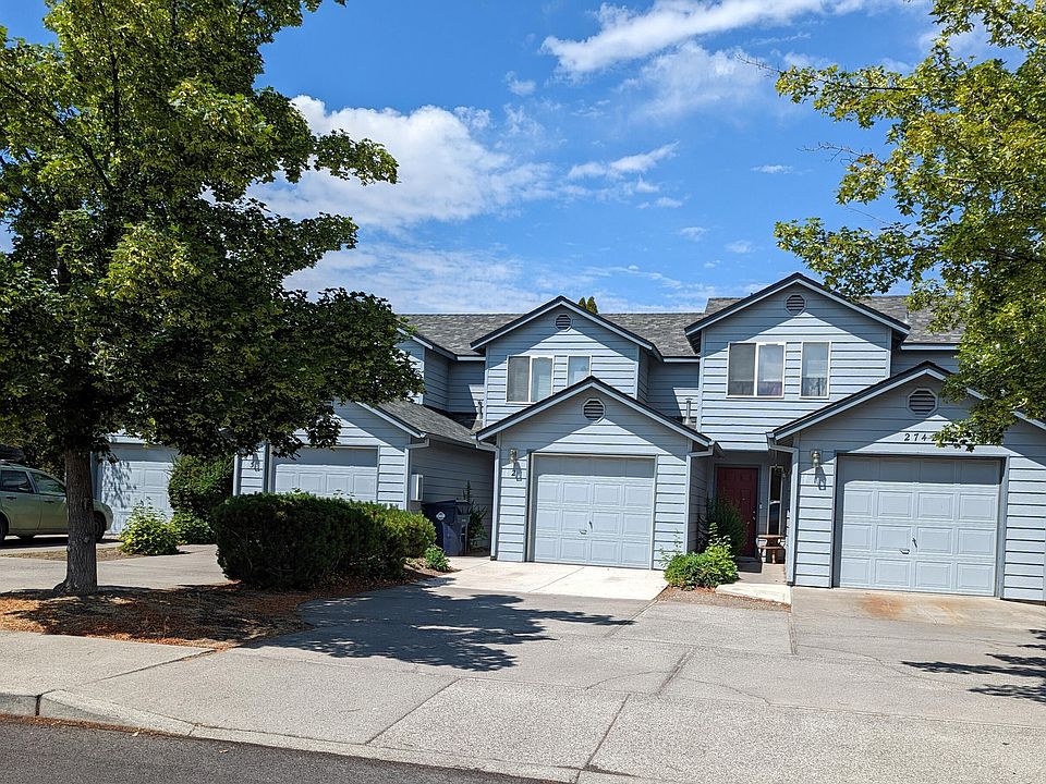 2nd image of 2742 NE Mesa Ct