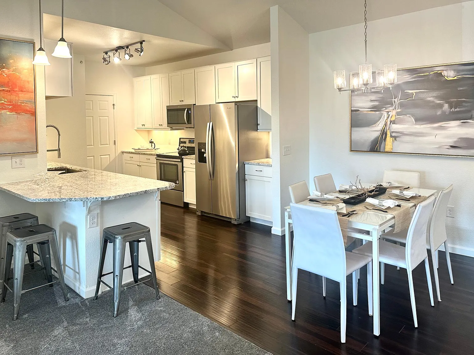 3 bed, 1419 sqft, $2,750 — Photo 4