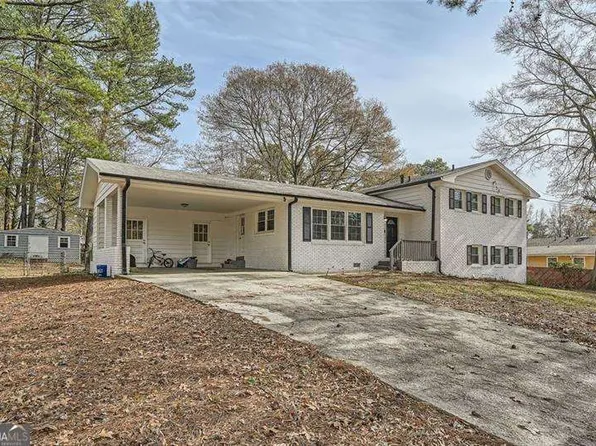 4809 Hemlock Dr SW, Austell, GA 30106