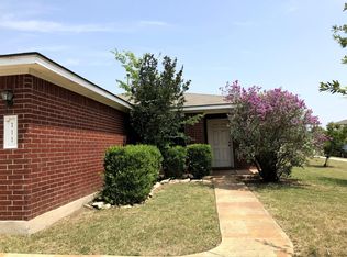 111 Golden Gate Dr, Leander, TX 78641