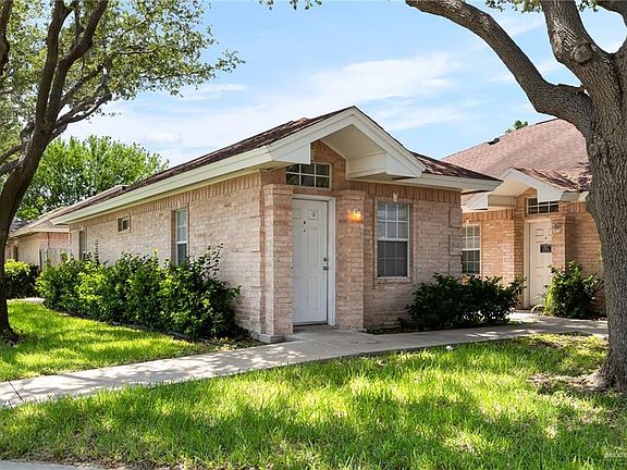 4th image of 1603 Lexington Cir
