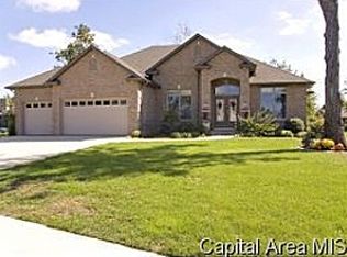 1512 Appalachian Trl, Rochester, IL 62563