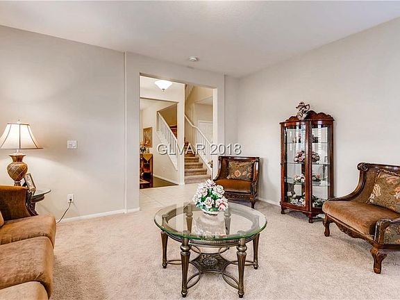 2nd image of 6669 Fort William St