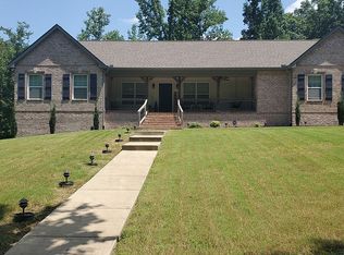 1300 Tottys Bend Rd, Duck River, TN 38454