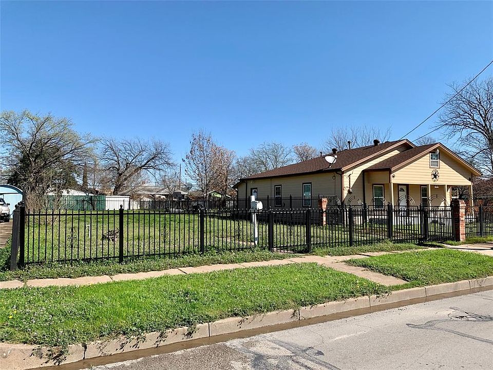 2nd image of 713 W 12th St Lot 7
