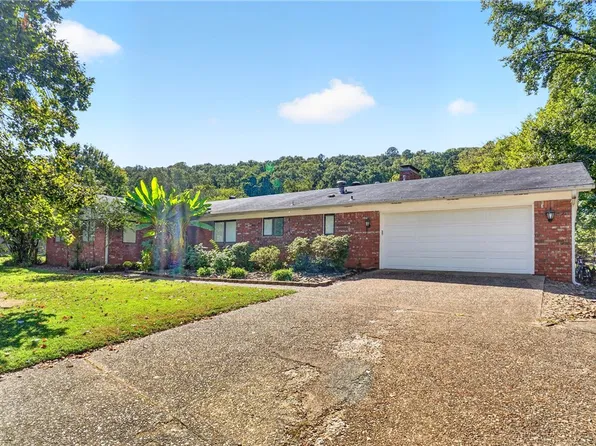 1107 Princess Ct, Russellville, AR 72801