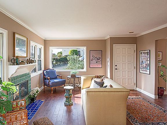 4th image of 404 Fairview Dr